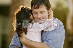 家庭教育的精髓：教子之前先自教